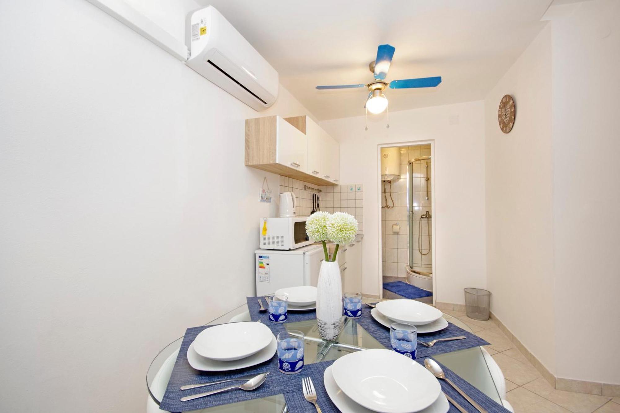 Zal Apartment Betina  Luaran gambar