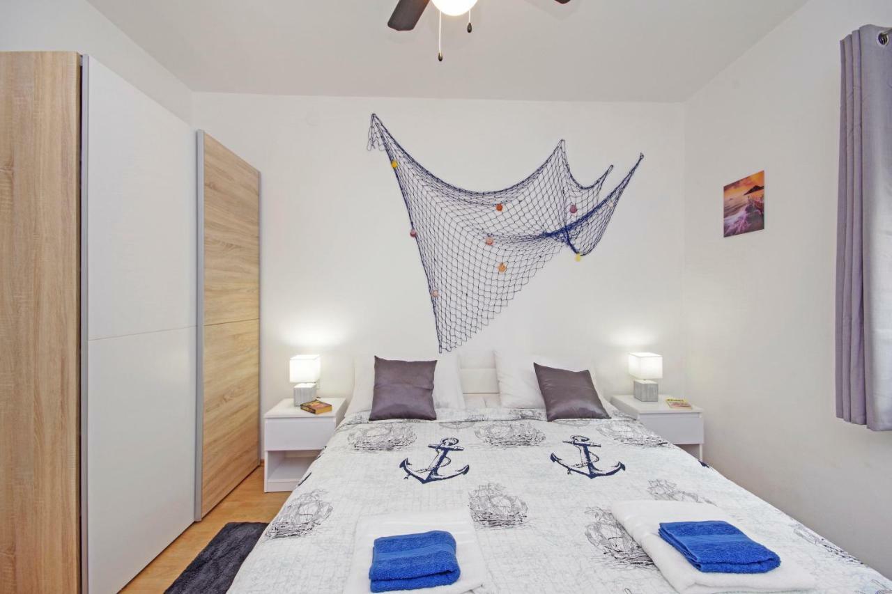 Zal Apartment Betina  Luaran gambar