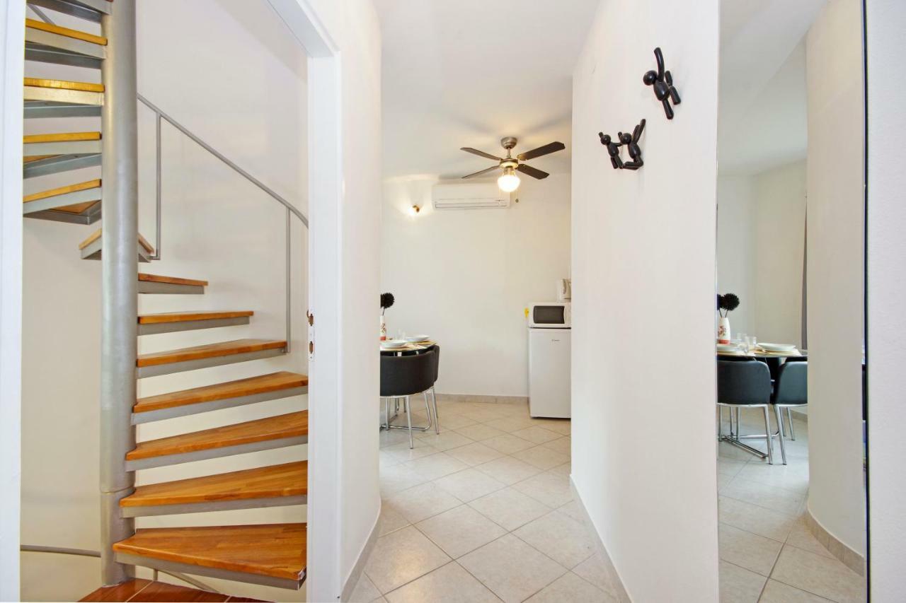 Zal Apartment Betina  Luaran gambar